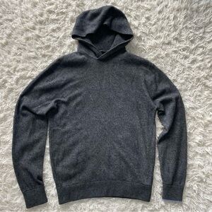 Greyson Hooded Gray Sweater Size Medium
